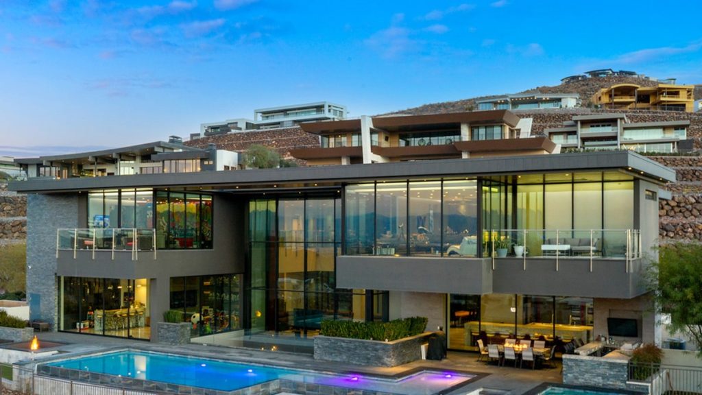 Уговор о кући у Вегасу од 13,5 милиона долара за Џина Симонса