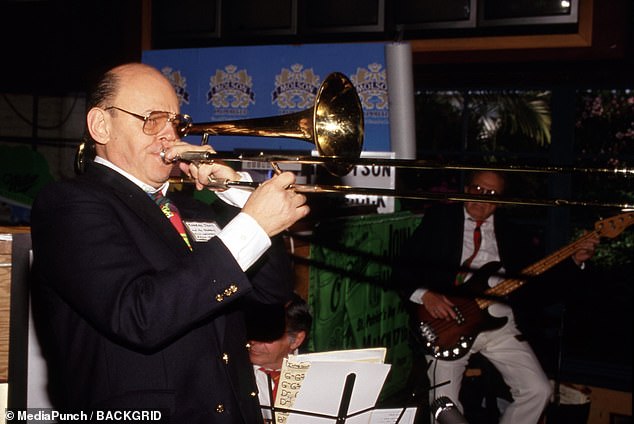 Поред своје глумачке каријере, Конрад је био и врхунски џез тромбониста