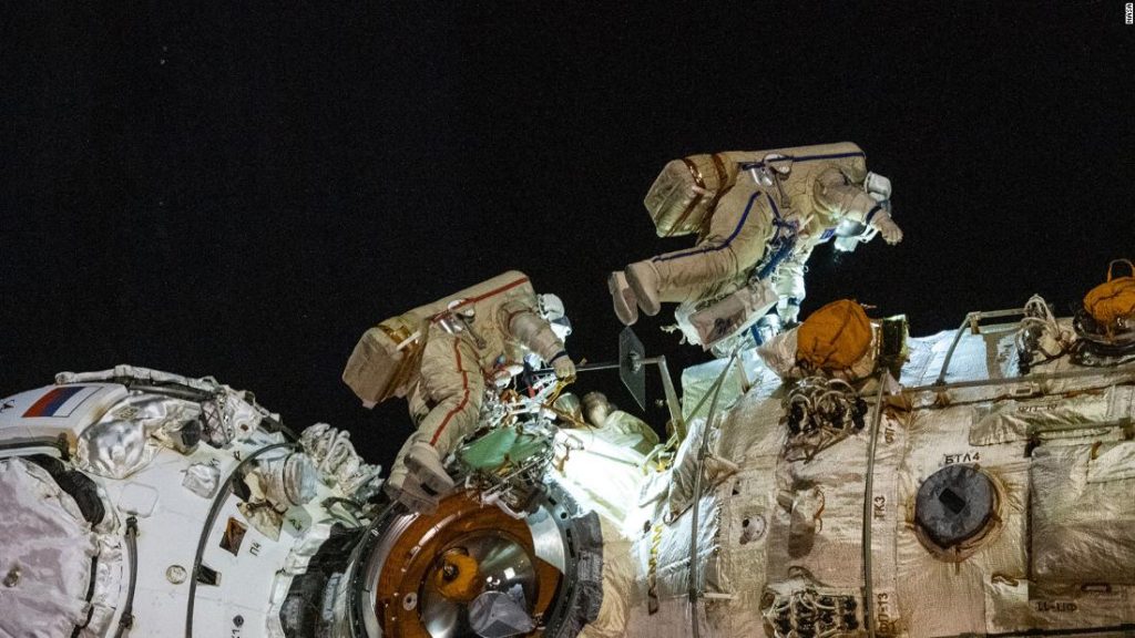 Руси иду у свемир како би активирали роботску руку