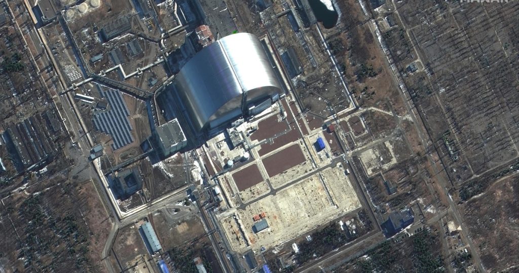 Руске снаге су вероватно примиле "велике дозе" радијације у нуклеарној електрани у Чернобиљу, каже оператер