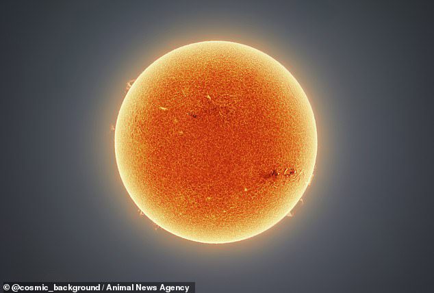Андрев МцЦартхи је сложио 150.000 појединачних слика Сунца како би пренео невероватне, замршене детаље највеће звезде Сунчевог система у децембру 2021.