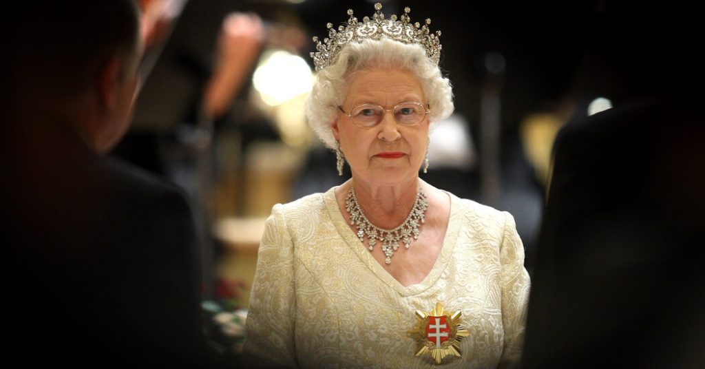 Платинасти јубилеј краљице Елизабете: Седам деценија у сликама