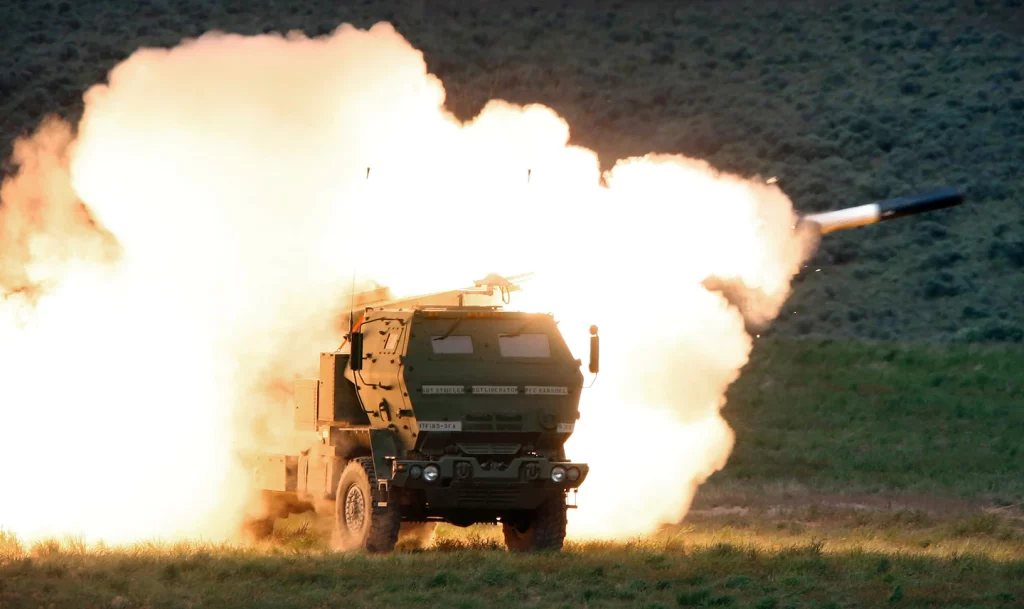 Украјина наручује више ракетних система;  Лавров упозорава на штрајкове у Русији