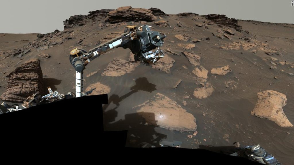 Упорни ровер открива 'благо' органске материје на Марсу