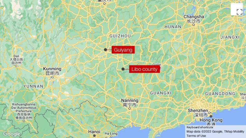 Гуиџоу: 27 мртвих и 20 повређених у Кини након што се карантински аутобус за корона вирус преврнуо у долини.