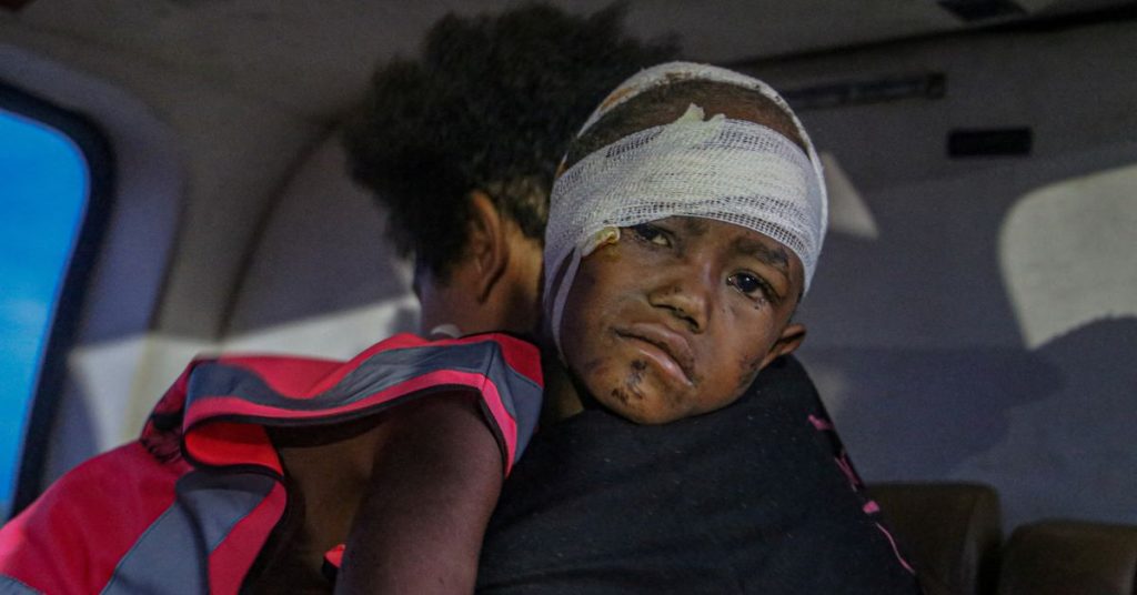 Полиција је саопштила да је број погинулих у земљотресу на Папуи Новој Гвинеји порастао на седам