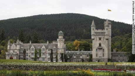 Замак Балморал у Шкотској део је приватног богатства покојне краљице Елизабете.
