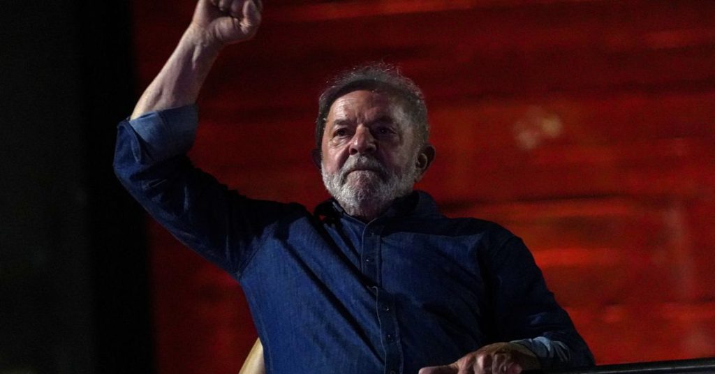 Лула је победио на бразилским изборима, али Болсонаро није признао