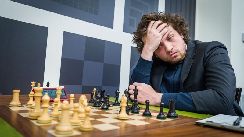 Ханс Ниеманн: Мајстор шаха 'неће суздржати' усред оптужби за варање