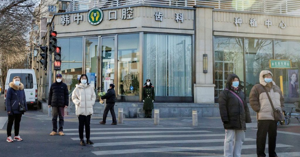 Кина ублажава тон вируса корона након протеста
